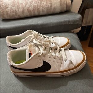 Nike White and Tan Sneakers with Black Swoosh